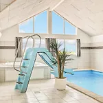 Cozy In With Sauna Bogense